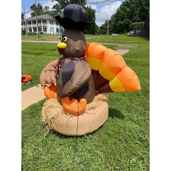 Inflatable 5ft Thanksgiving Turkey Decoration With Hat & Straw - Picture 4 of 4